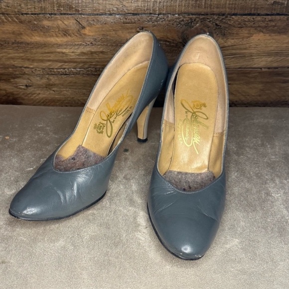 FINAL PRICE DROP Handcrafted Heels by Johansen Lewis Designs - Picture 3 of 9